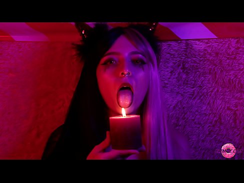 ❤️ Strastveno pušenje od seksi sukubusa s ispunjenim ustima ️❌ Samo porno kod nas ️❤